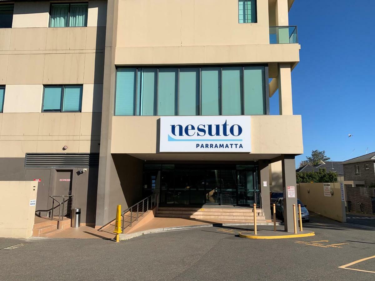 Nesuto Parramatta Aparthotel Sydney Exterior photo